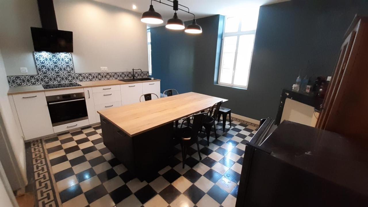 Maison De Campagne, Bord De Lac, Piscine, Billard 11 Per Plieux 외부 사진