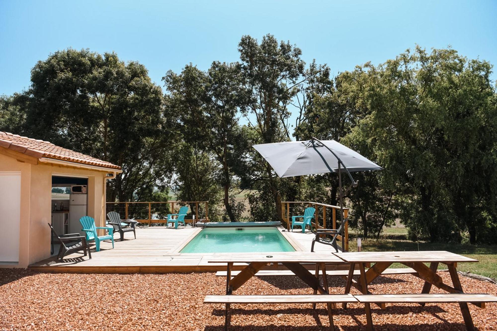 Maison De Campagne, Bord De Lac, Piscine, Billard 11 Per Plieux 객실 사진